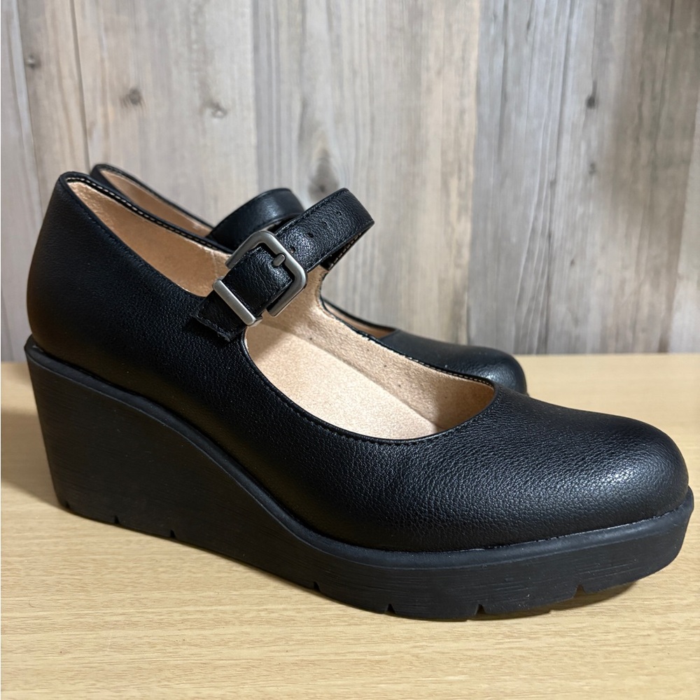 Naturalizer Black Wedge Mary Jane Shoes